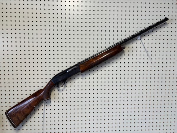 Remington 1100 LW Semi Auto Shotgun