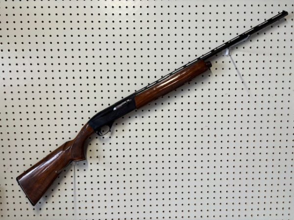 Remington 1100 LW Semi Auto Shotgun